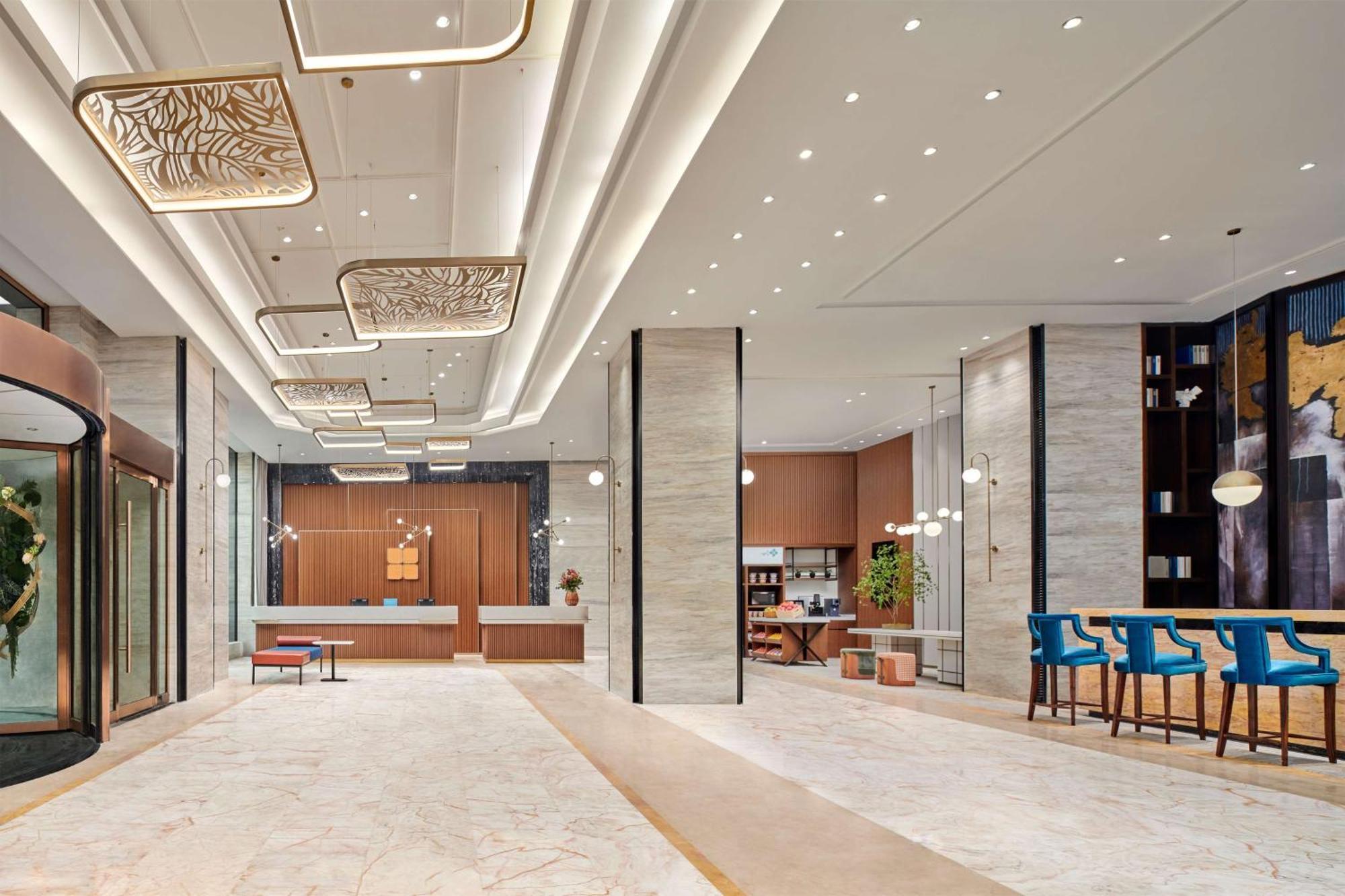 Hilton Garden Inn Wuhan Hankou Exterior photo